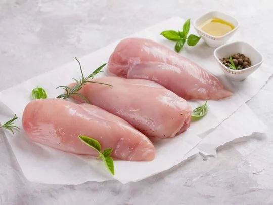 Tại sao bắp thịt của gà và cá có màu đỏ, màu trắng?