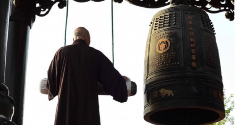 Vì sao đêm và sáng sớm nghe tiếng chuông ở xa rõ hơn ban ngày?