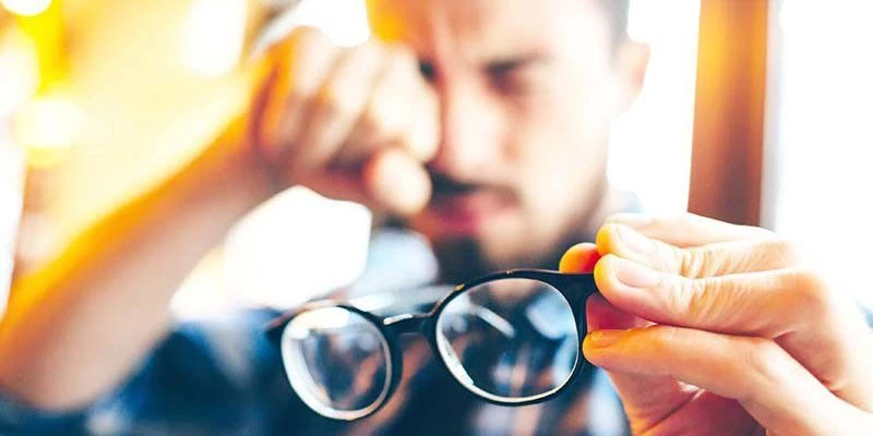 Có dấu hiệu báo trước bệnh cận thị không?